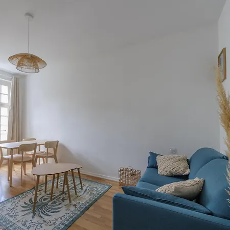 Apartment Renove A Deux Pas Du Vieux Port Avec Ascenseur - Ideal Pour 2! - Fr-1-535-53