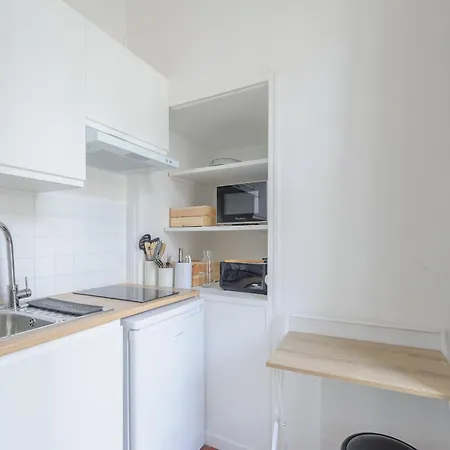 Apartment Renove A Deux Pas Du Vieux Port Avec Ascenseur - Ideal Pour 2! - Fr-1-535-53 *